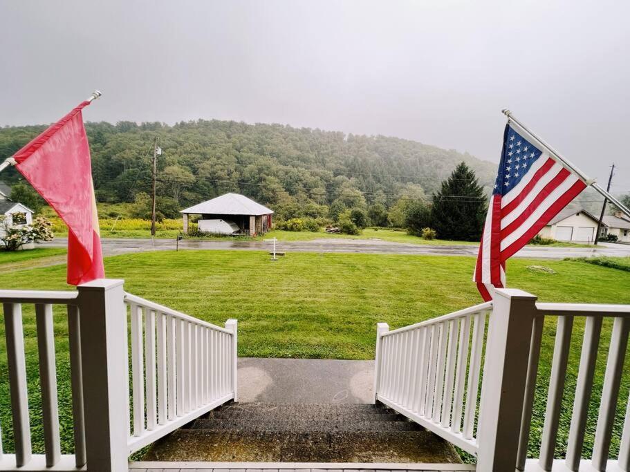 Historic American Farmhouse 1870 - 10 Miles From Cherry Springs! Villa Coudersport ภายนอก รูปภาพ